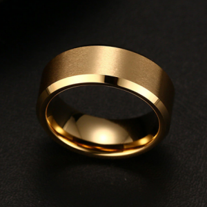 מוצרים שווים במיוחד! תכשיטים טבעת מדהימה לגבר במחיר מצחיק